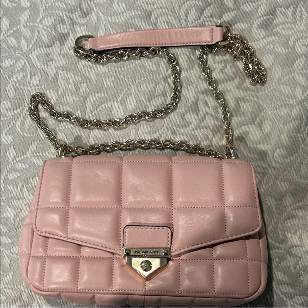 Pink Micheal Kors Quilted SoHo Chain Shoulder Bag